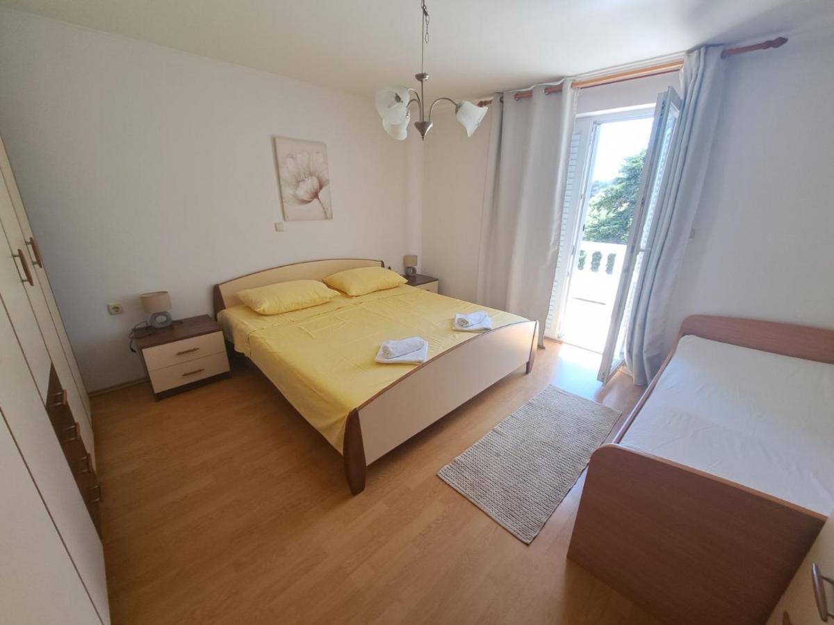 Apartmani Dijana Palit Ngoại thất bức ảnh