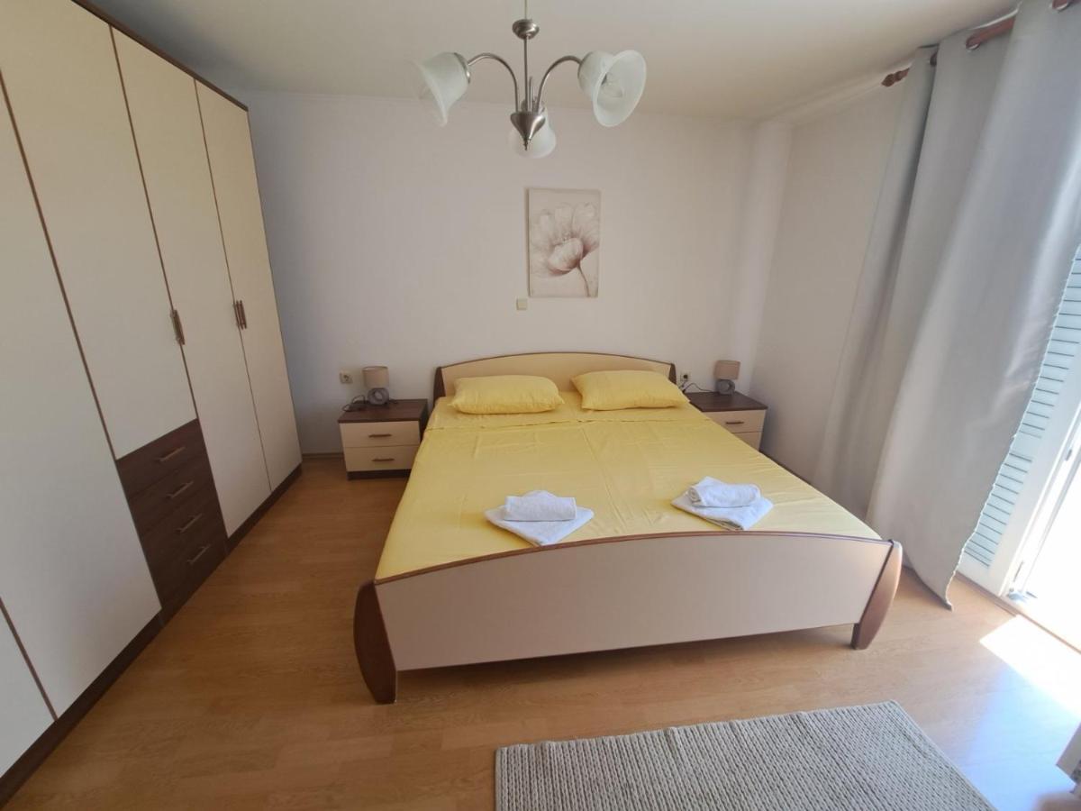 Apartmani Dijana Palit Ngoại thất bức ảnh