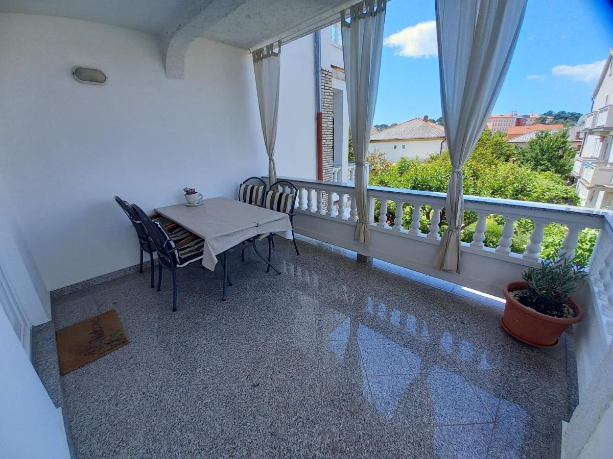 Apartmani Dijana Palit Ngoại thất bức ảnh
