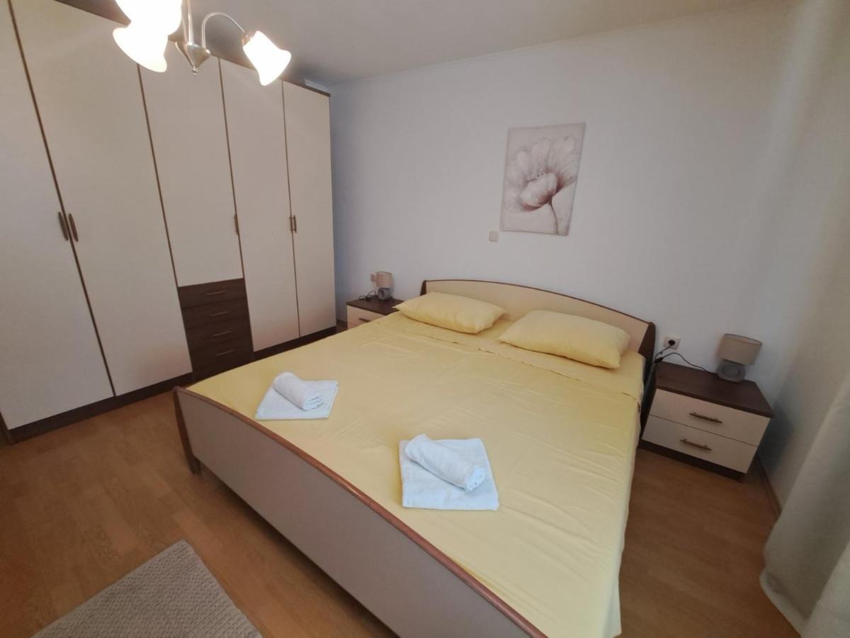 Apartmani Dijana Palit Ngoại thất bức ảnh