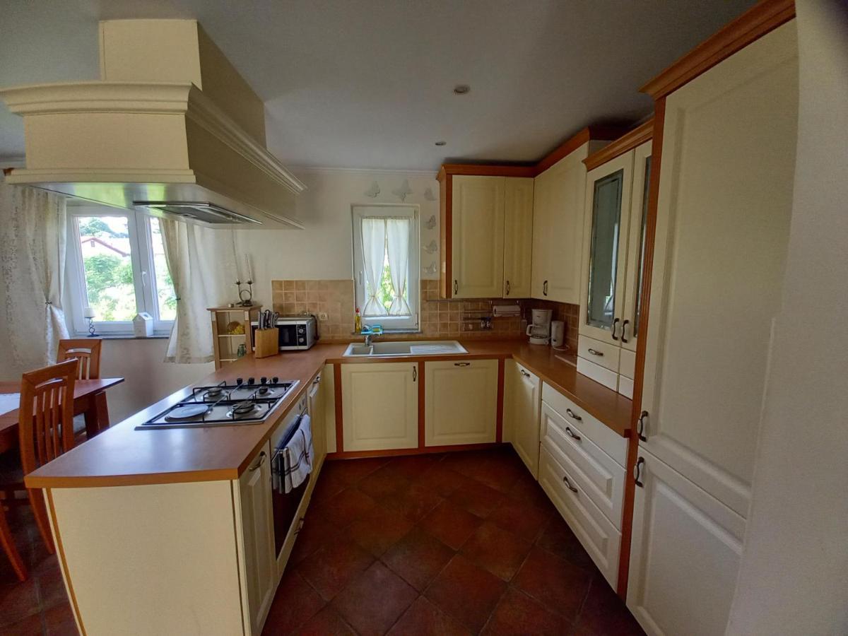 Apartmani Dijana Palit Ngoại thất bức ảnh
