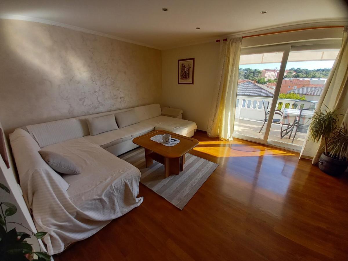 Apartmani Dijana Palit Ngoại thất bức ảnh