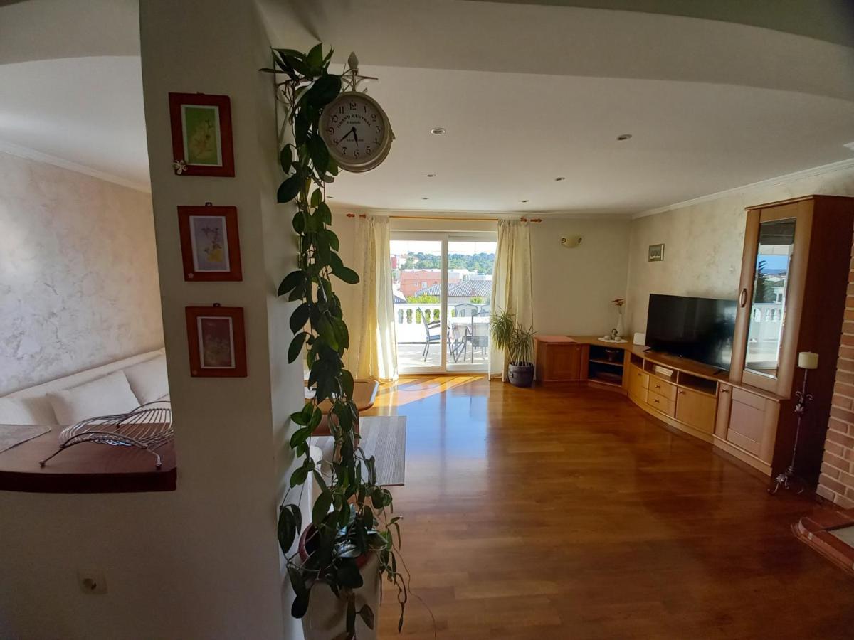 Apartmani Dijana Palit Ngoại thất bức ảnh