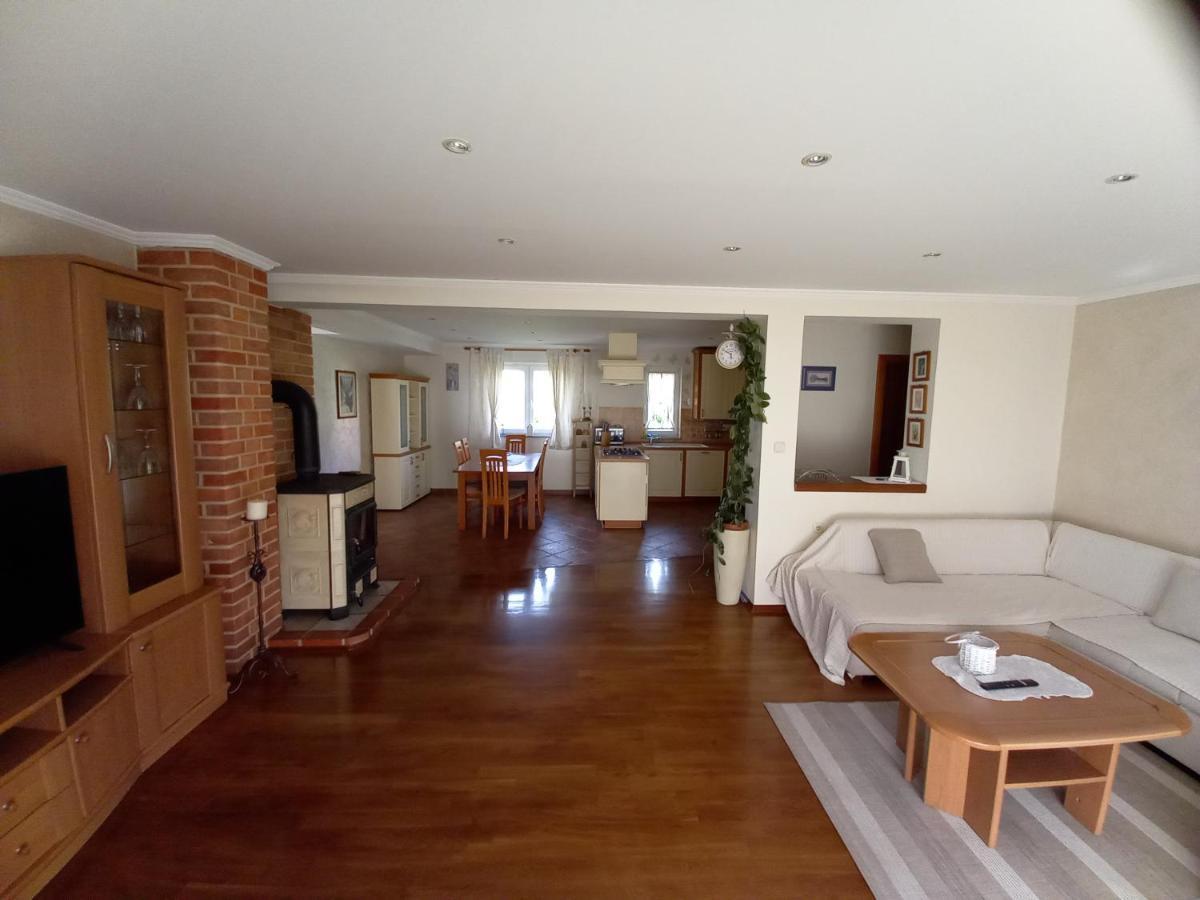 Apartmani Dijana Palit Ngoại thất bức ảnh